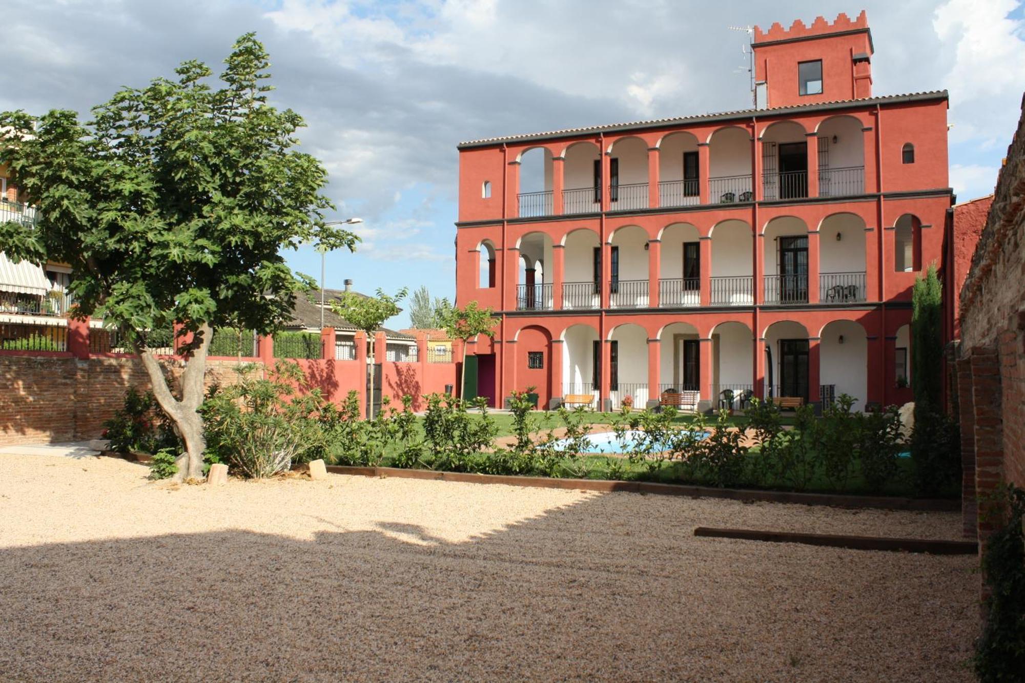 Aparthotel Can Gallart Santa Coloma De Farners Dış mekan fotoğraf
