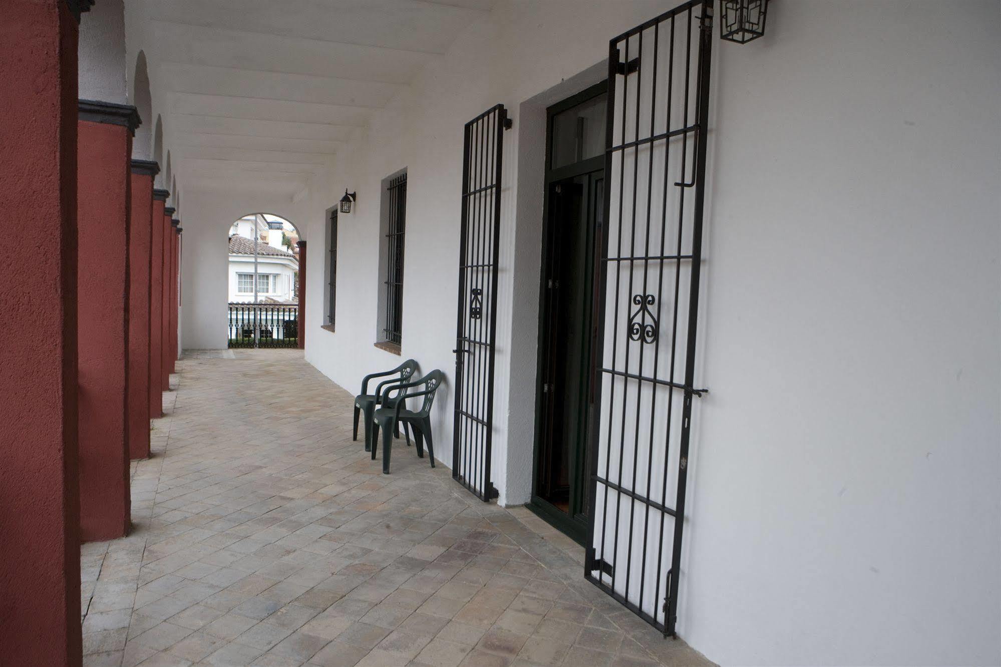 Aparthotel Can Gallart Santa Coloma De Farners Dış mekan fotoğraf
