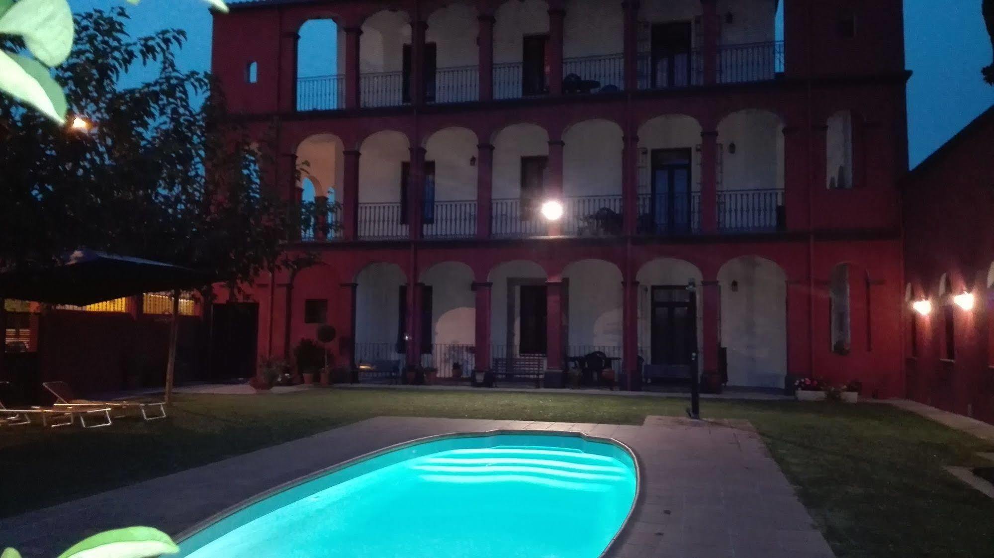 Aparthotel Can Gallart Santa Coloma De Farners Dış mekan fotoğraf