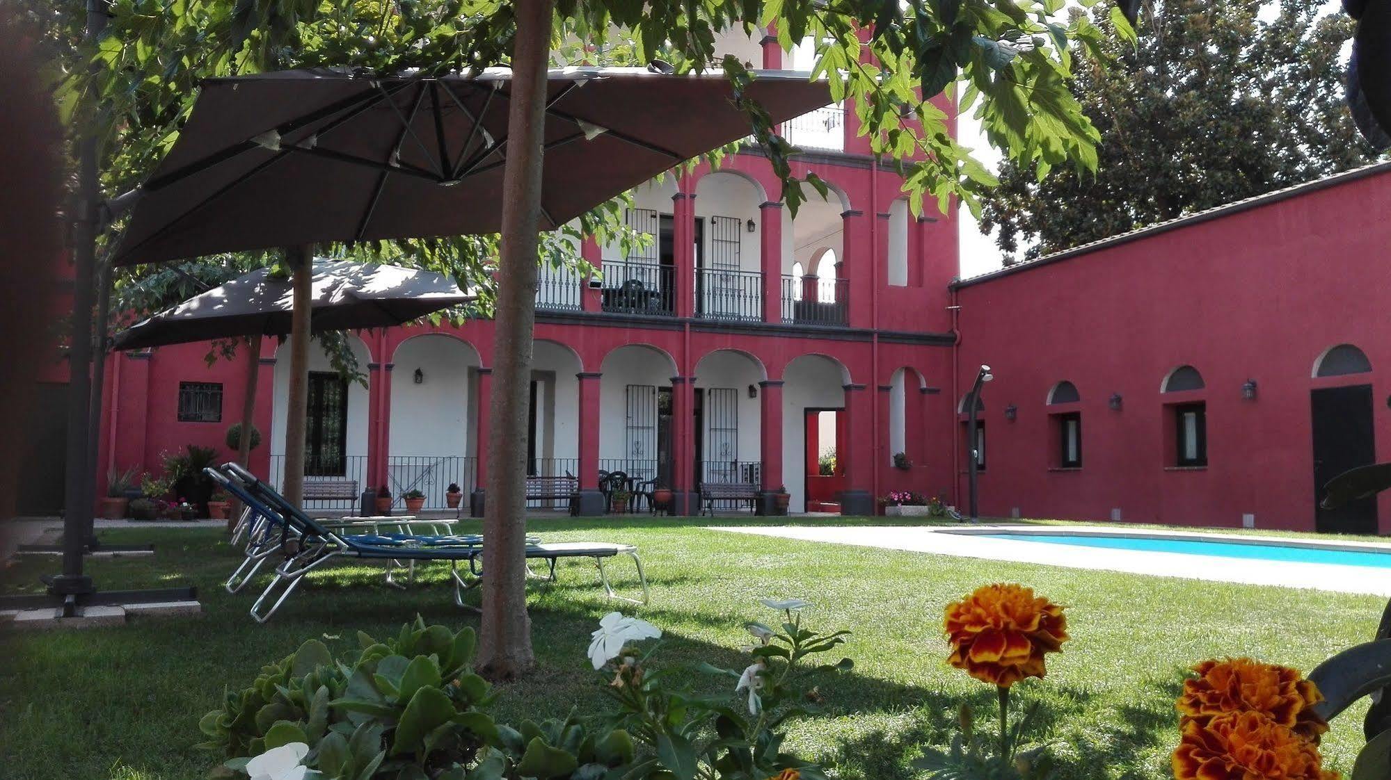 Aparthotel Can Gallart Santa Coloma De Farners Dış mekan fotoğraf