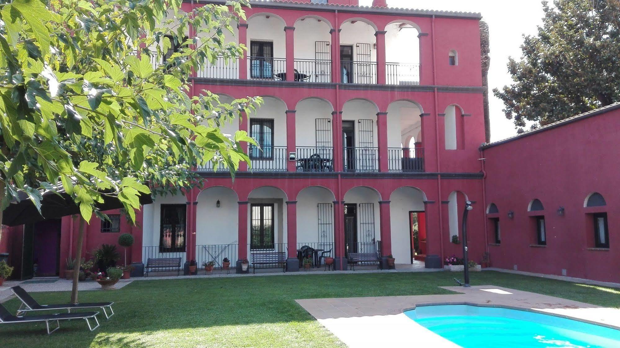 Aparthotel Can Gallart Santa Coloma De Farners Dış mekan fotoğraf
