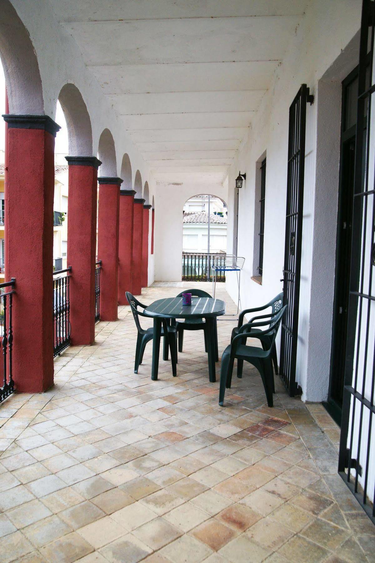 Aparthotel Can Gallart Santa Coloma De Farners Dış mekan fotoğraf